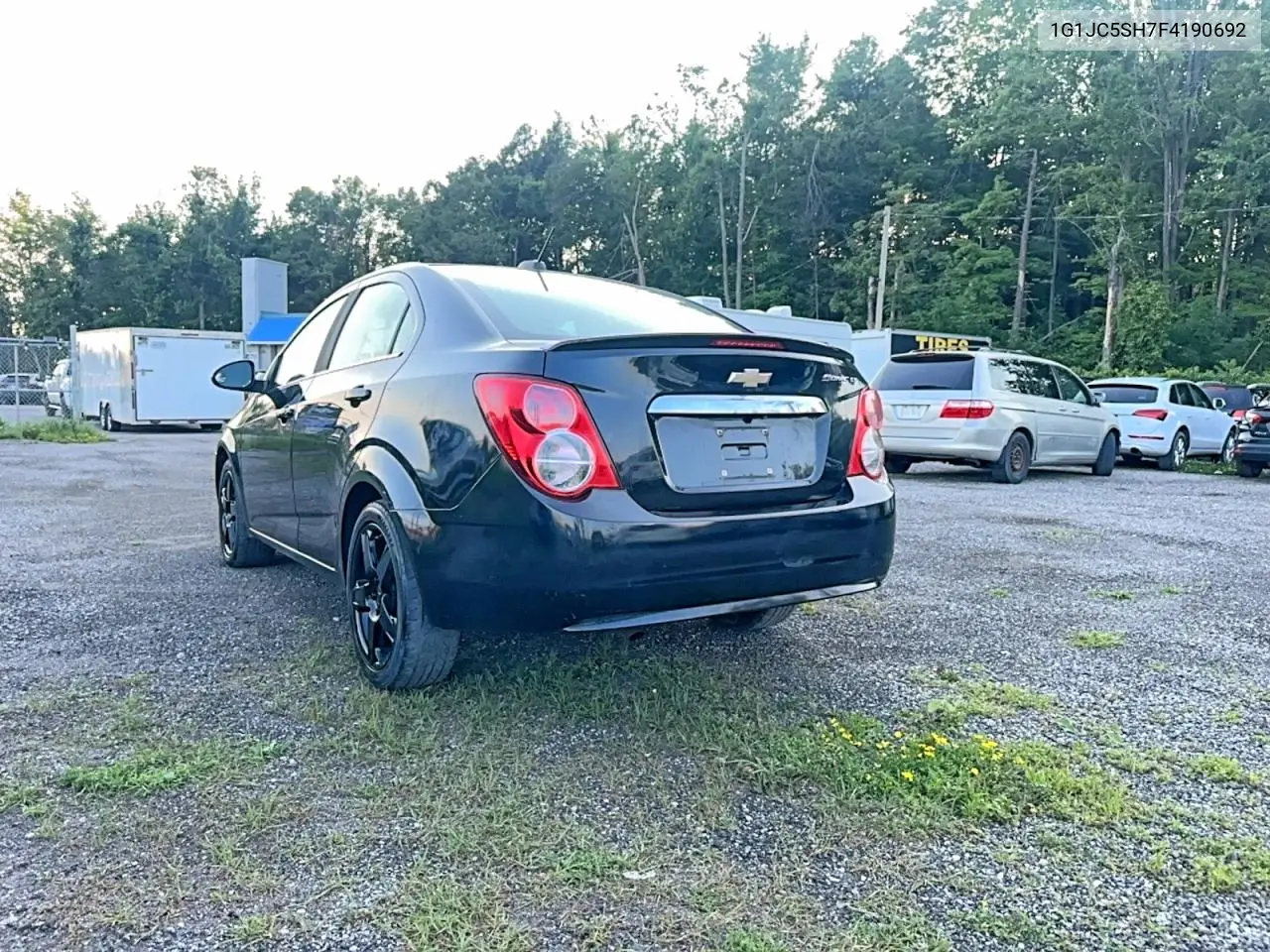 2015 Chev Sonic Lt VIN: 1G1JC5SH7F4190692 Lot: 61447576