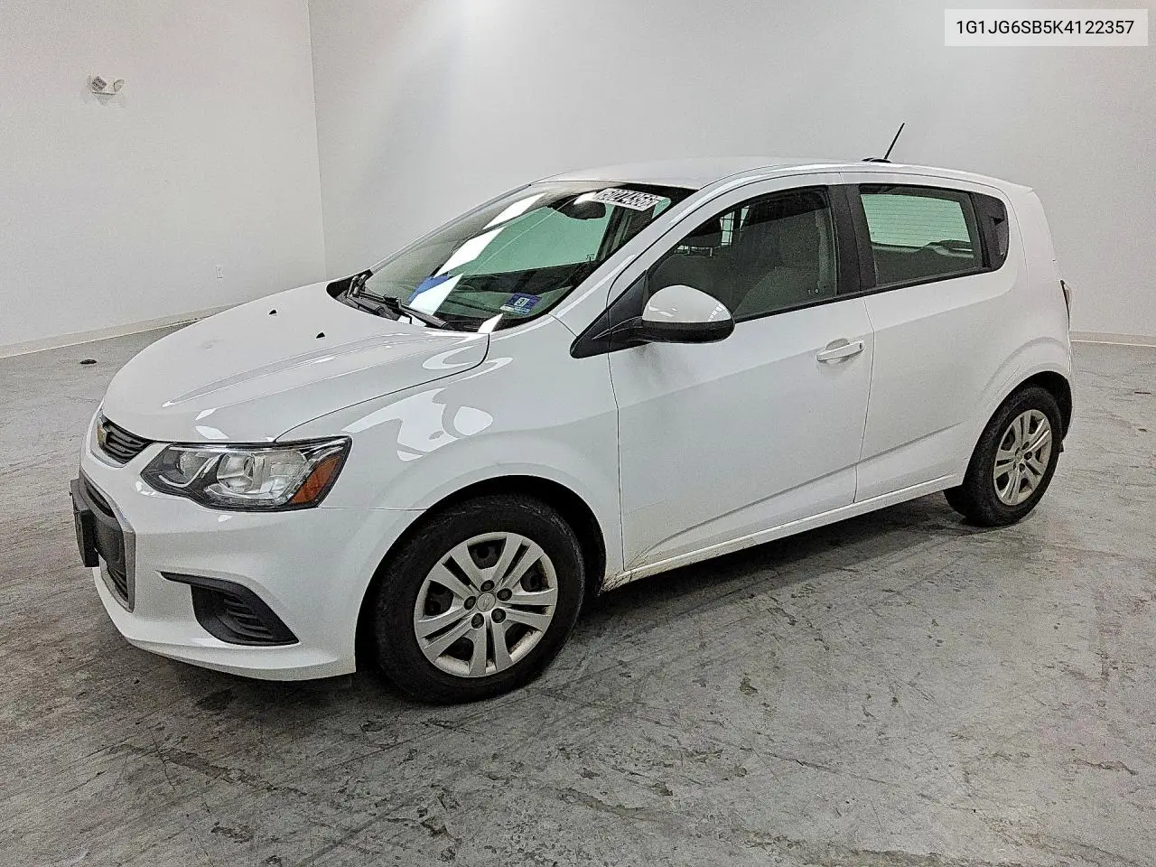 2019 Chevrolet Sonic VIN: 1G1JG6SB5K4122357 Lot: 50274356