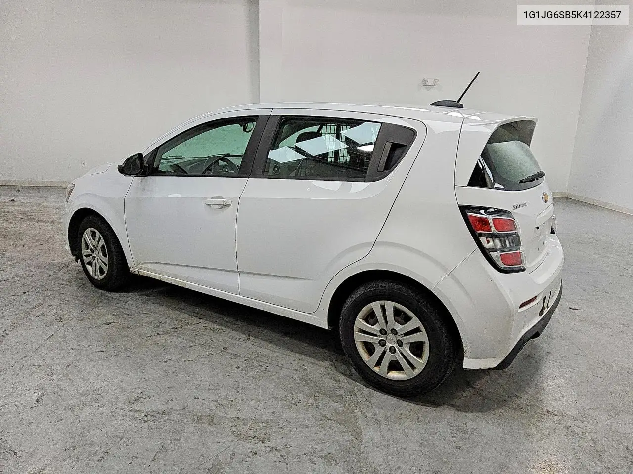 2019 Chevrolet Sonic VIN: 1G1JG6SB5K4122357 Lot: 50274356