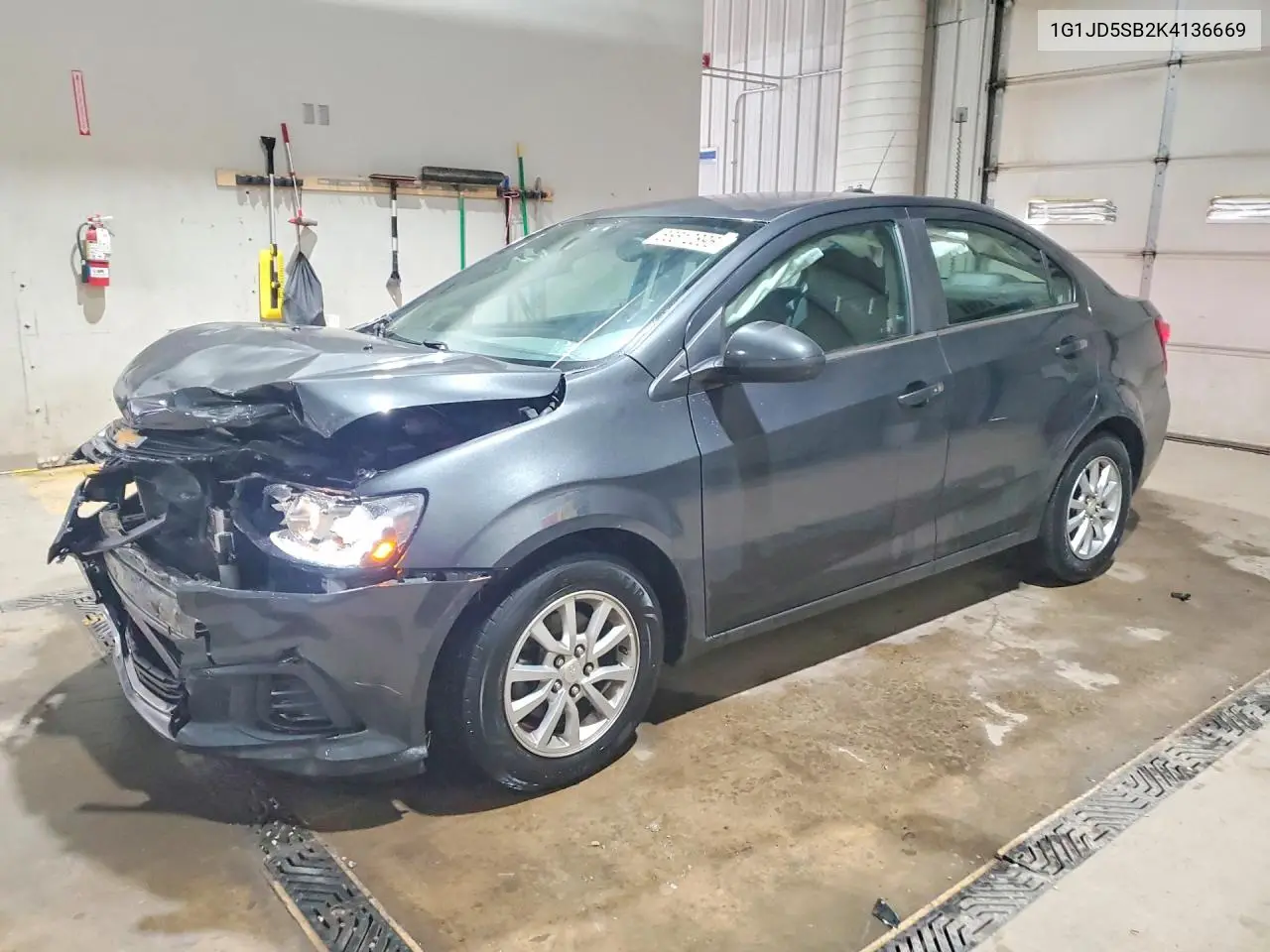 2019 Chevrolet Sonic Lt VIN: 1G1JD5SB2K4136669 Lot: 56512896