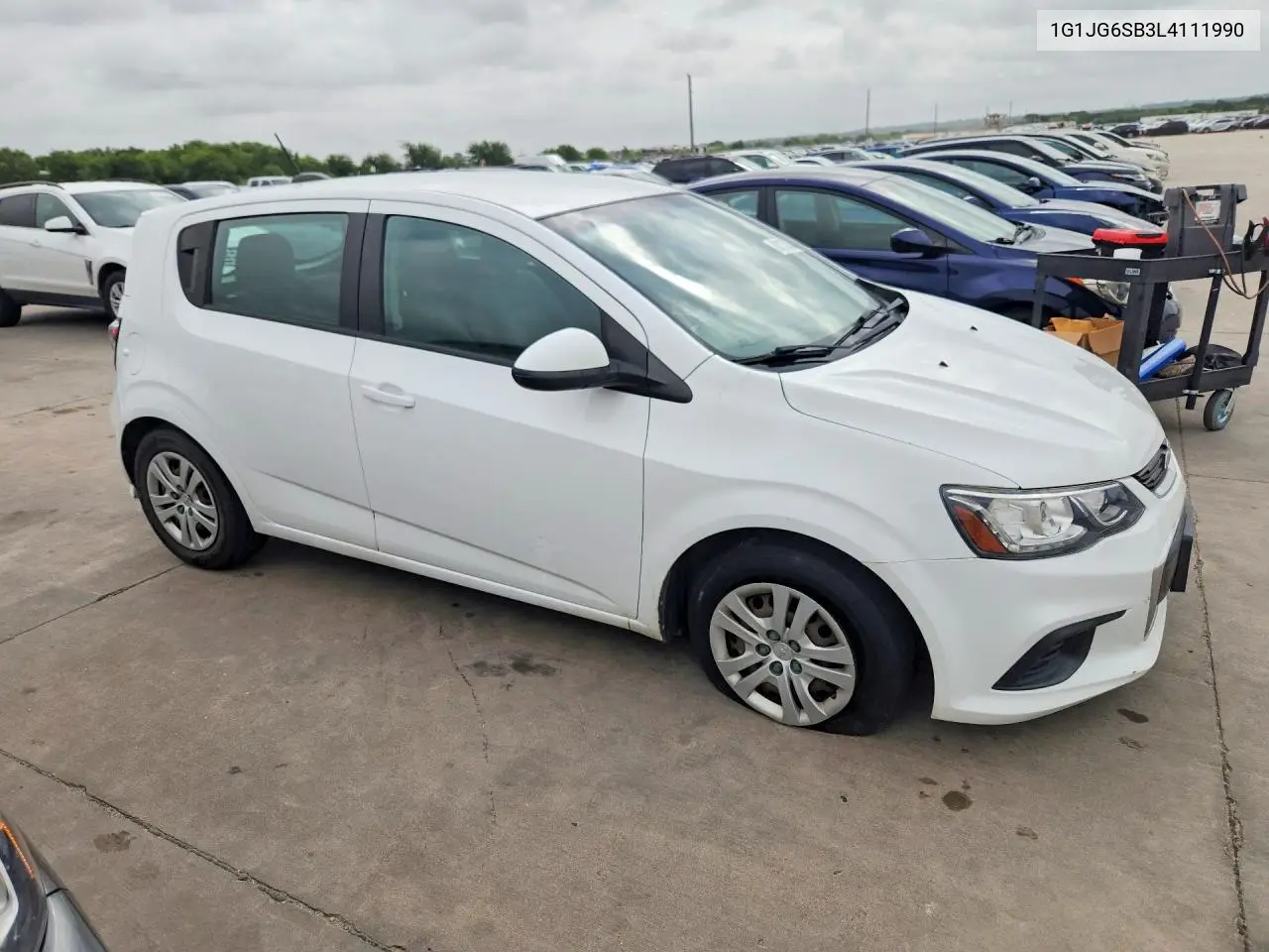 2020 Chevrolet Sonic VIN: 1G1JG6SB3L4111990 Lot: 61130366