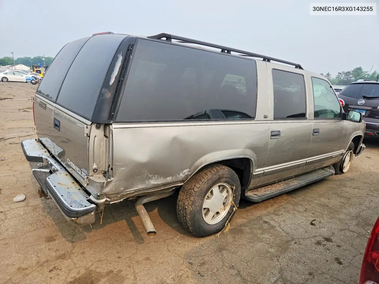 1999 Chevrolet Suburban C1500 VIN: 3GNEC16R3XG143255 Lot: 61312606