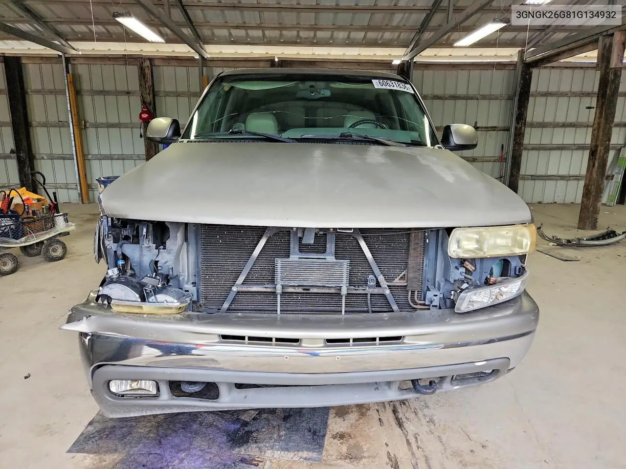 2001 Chevrolet Suburban K2500 VIN: 3GNGK26G81G134932 Lot: 60631836