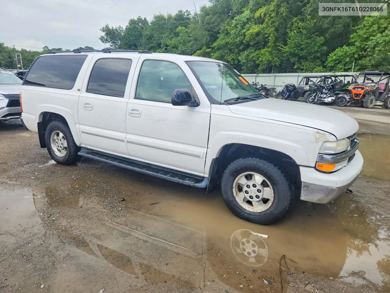 2001 Chevrolet Suburban K1500 VIN: 3GNFK16T61G228066 Lot: 60948426
