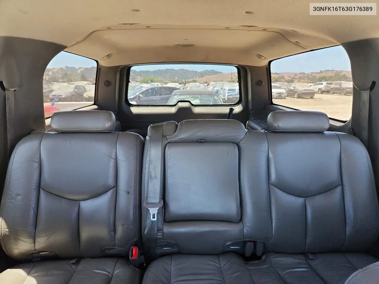 2003 Chevrolet Suburban K1500 VIN: 3GNFK16T63G176389 Lot: 50790696