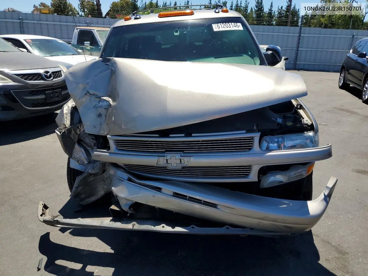 2003 Chevrolet Suburban K2500 VIN: 1GNGK26U23R150701 Lot: 61203146