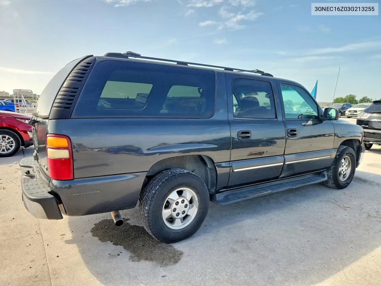 2003 Chevrolet Suburban C1500 VIN: 3GNEC16Z03G213255 Lot: 61782876