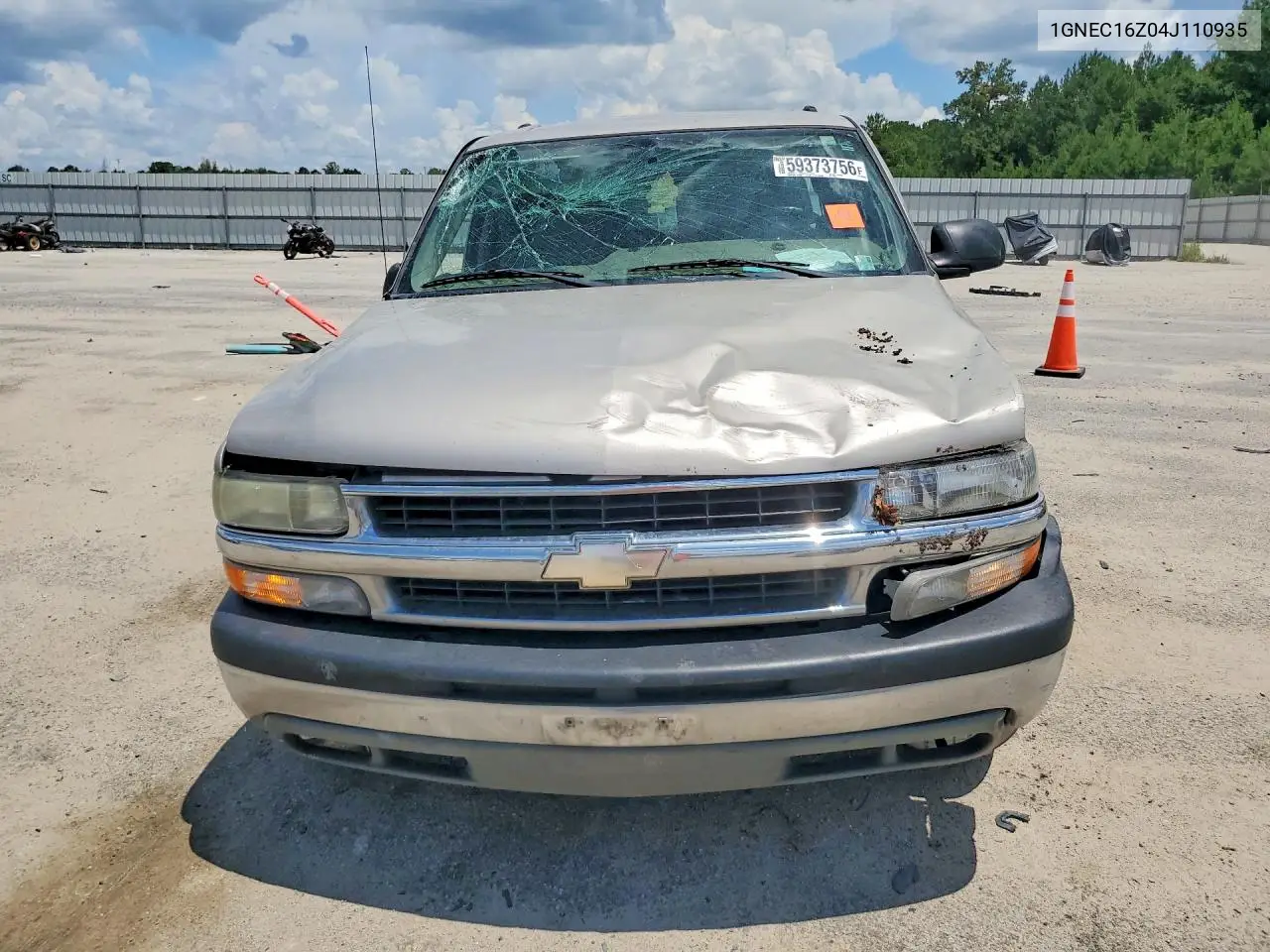 2004 Chevrolet Suburban C1500 VIN: 1GNEC16Z04J110935 Lot: 59373756