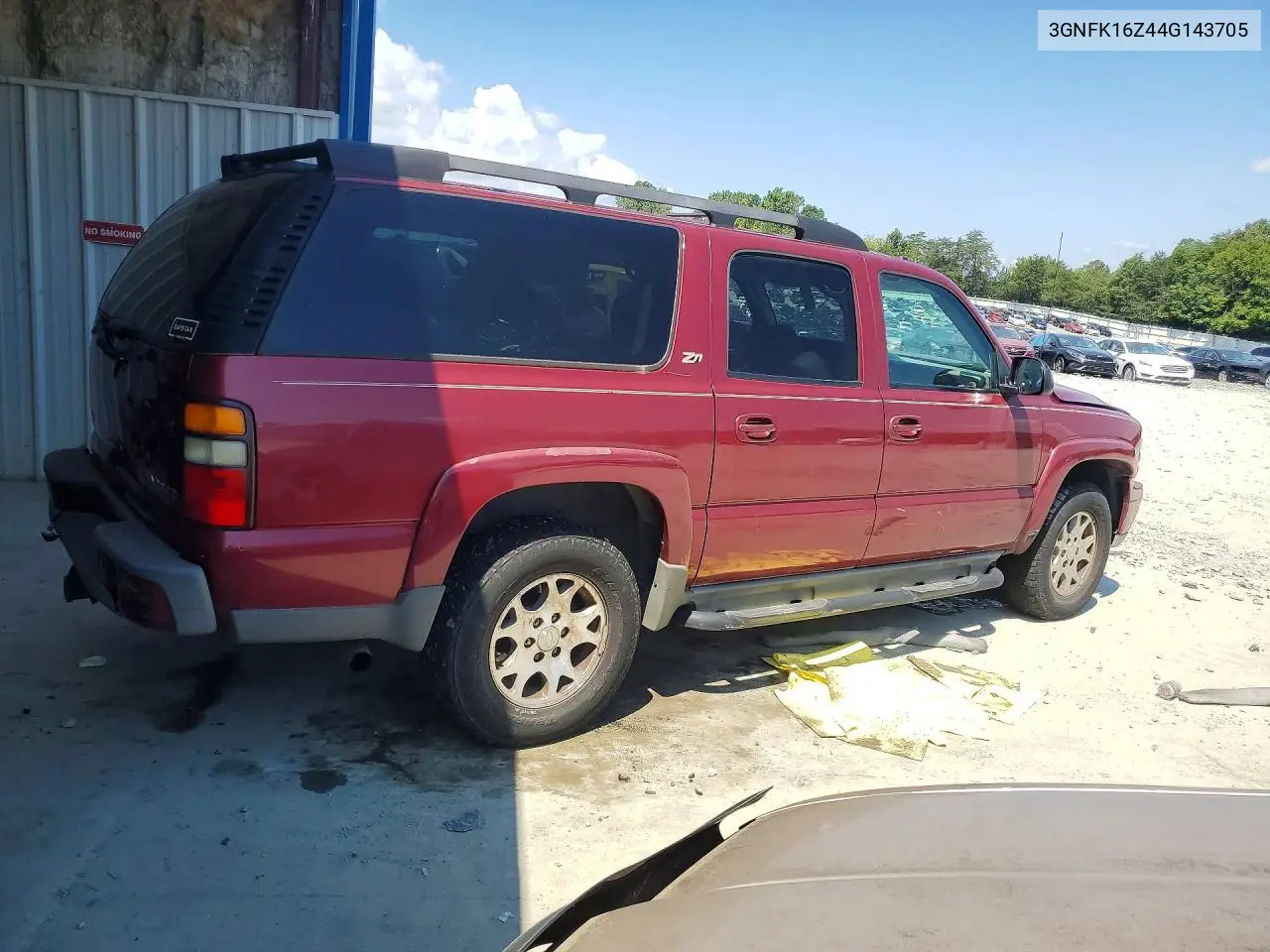 2004 Chevrolet Suburban K1500 VIN: 3GNFK16Z44G143705 Lot: 60738866
