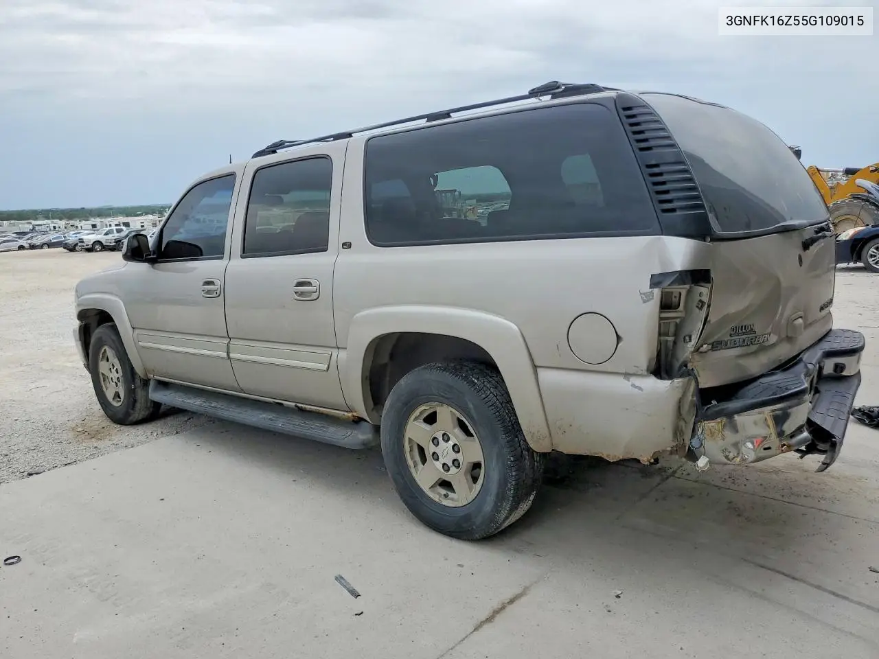 2005 Chevrolet Suburban K1500 VIN: 3GNFK16Z55G109015 Lot: 55673156