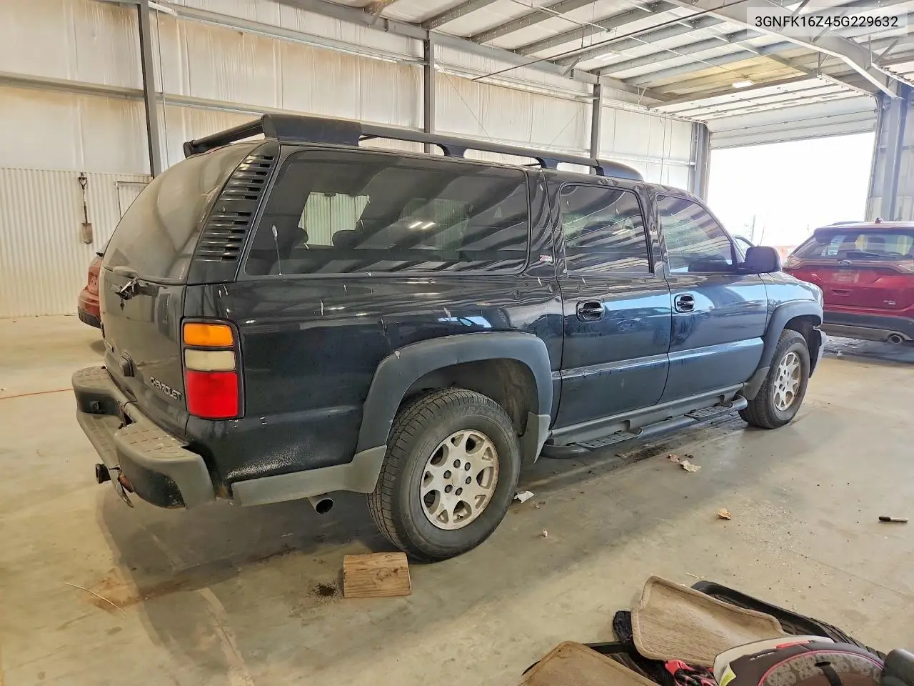 3GNFK16Z45G229632 2005 Chevrolet Suburban K1500