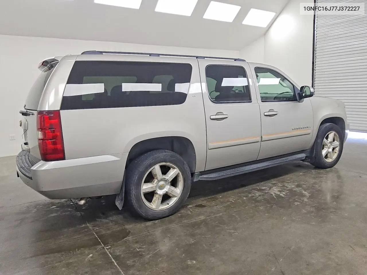 2007 Chevrolet Suburban C1500 VIN: 1GNFC16J77J372227 Lot: 57665496