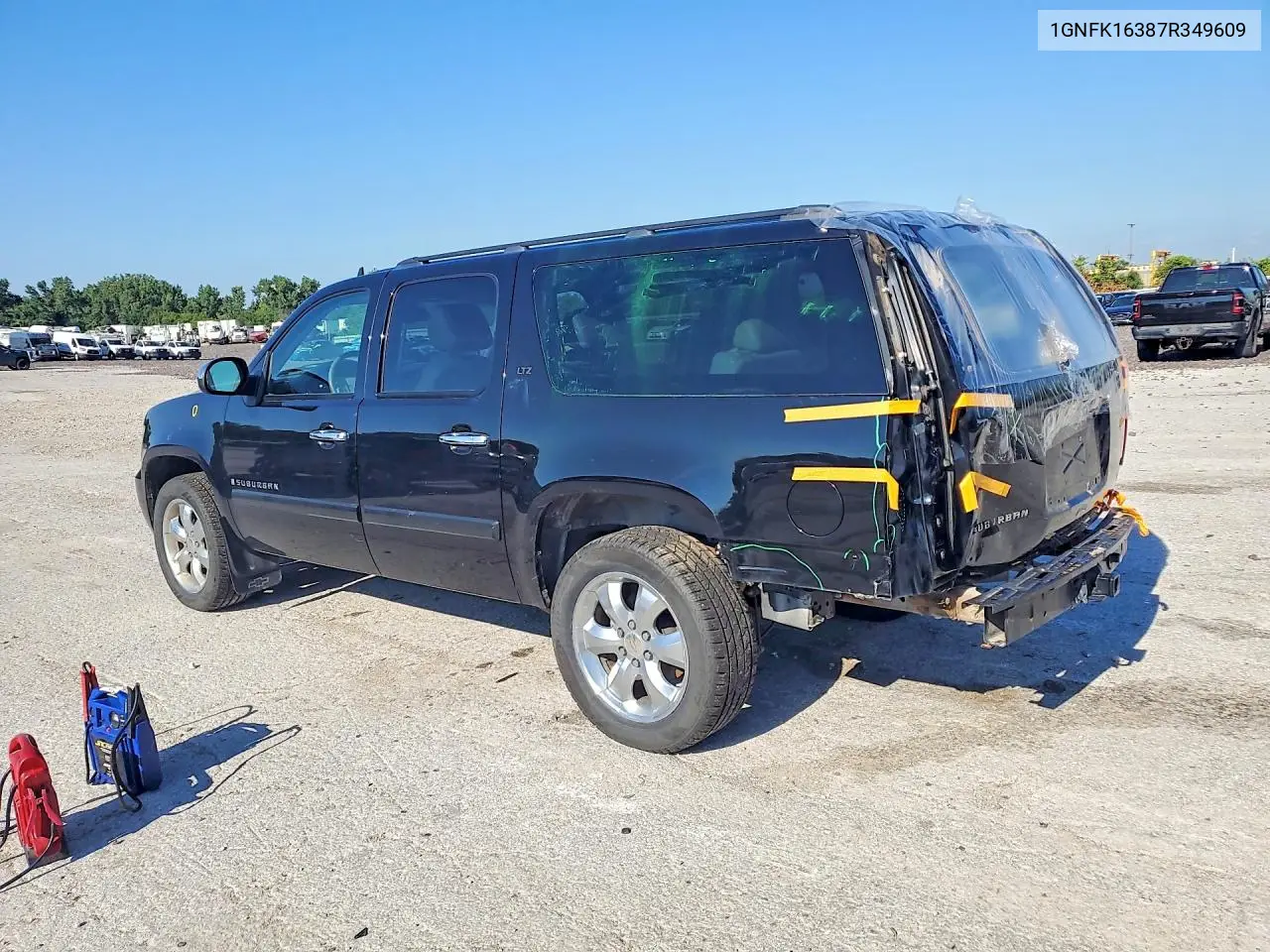 2007 Chevrolet Suburban K1500 VIN: 1GNFK16387R349609 Lot: 59379996