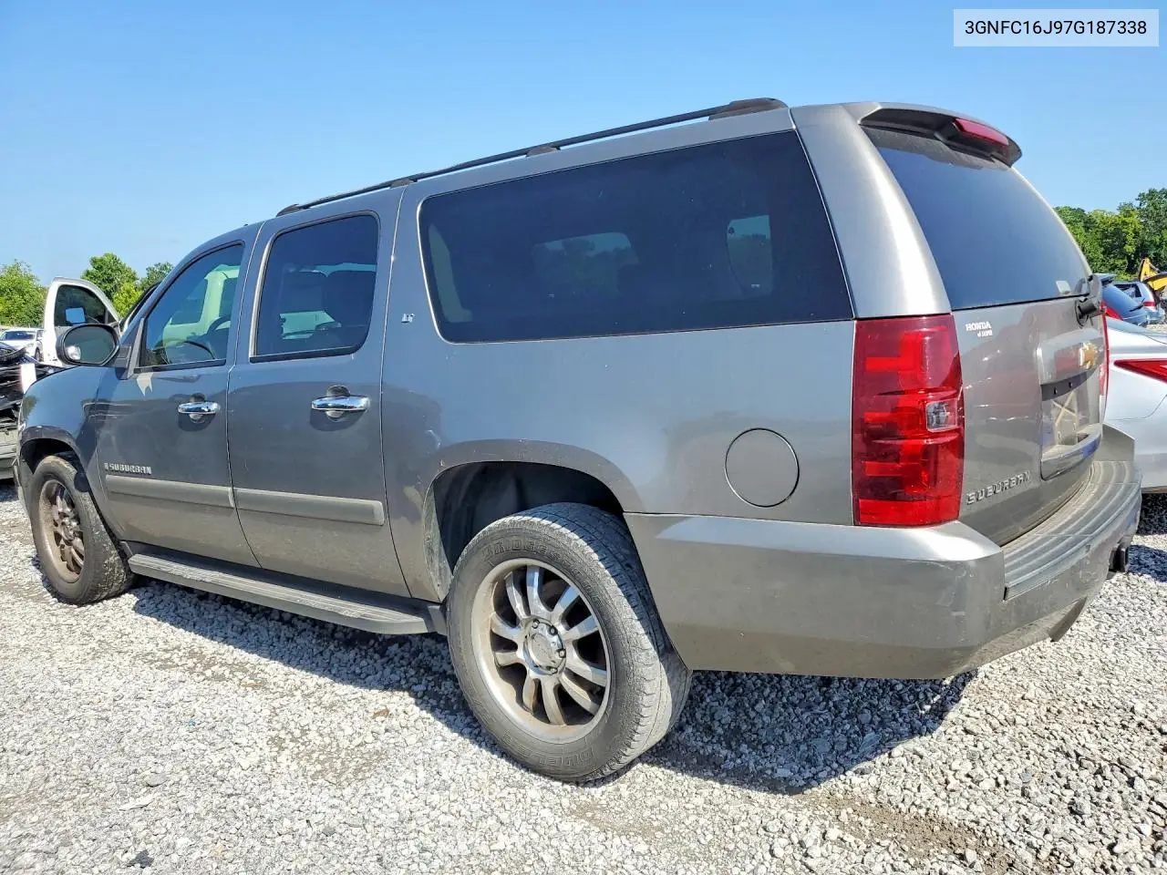 2007 Chevrolet Suburban C1500 VIN: 3GNFC16J97G187338 Lot: 60882896