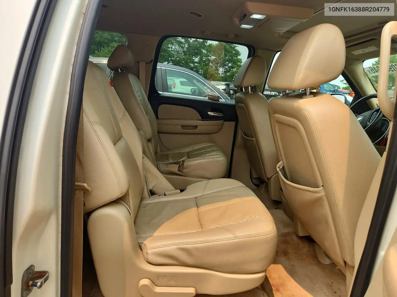 2008 Chevrolet Suburban K1500 Ls VIN: 1GNFK16388R204779 Lot: 60988046