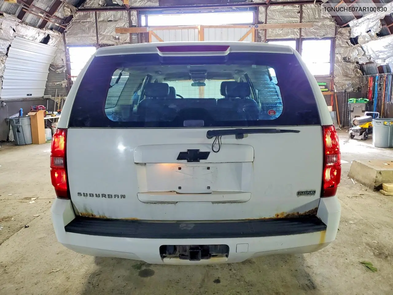 2010 Chevrolet Suburban C1500 Ls VIN: 1GNUCHE07AR100830 Lot: 47016886