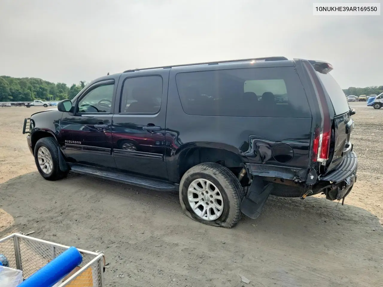 2010 Chevrolet Suburban K1500 Ls VIN: 1GNUKHE39AR169550 Lot: 59240036