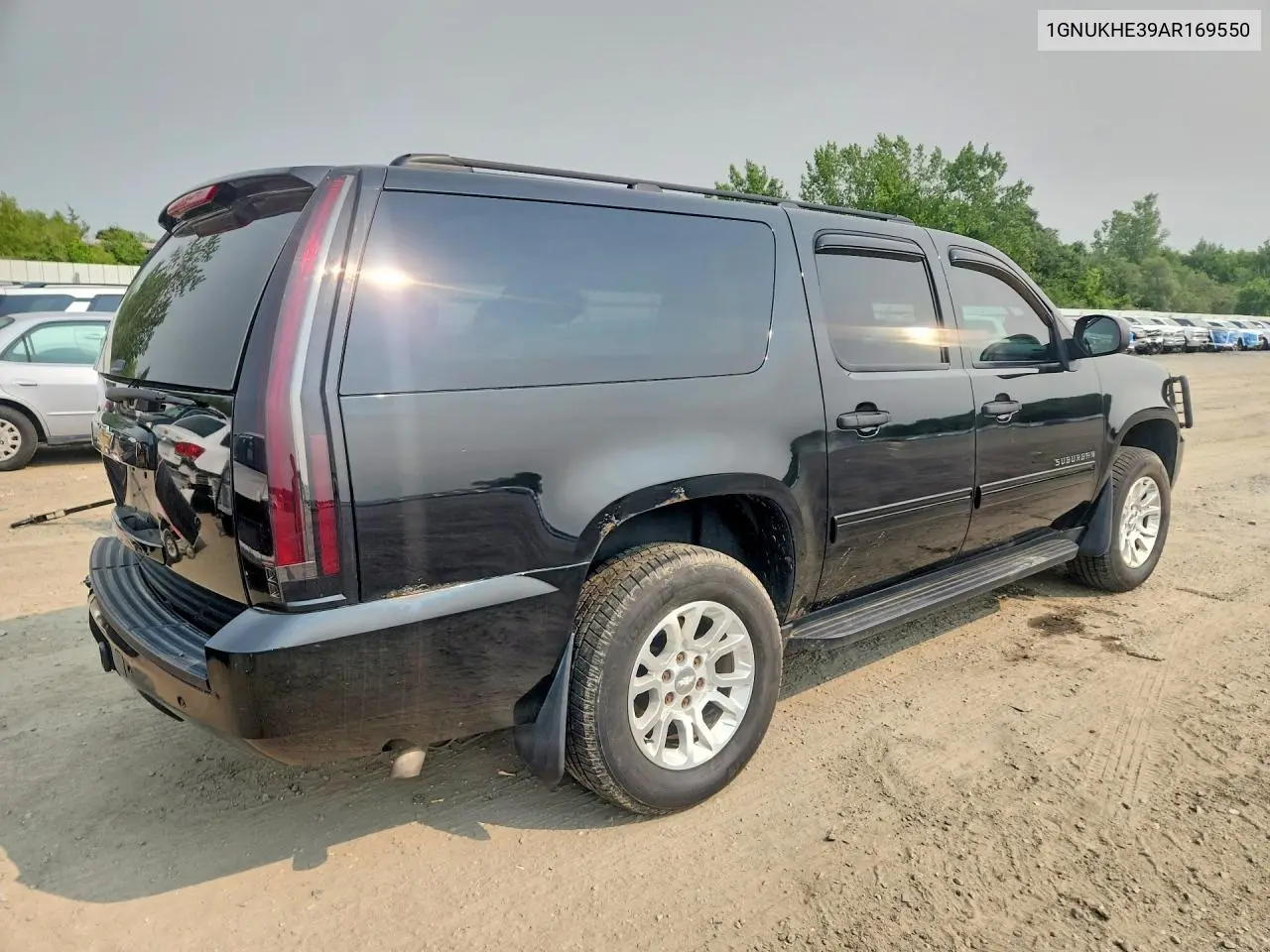 2010 Chevrolet Suburban K1500 Ls VIN: 1GNUKHE39AR169550 Lot: 59240036