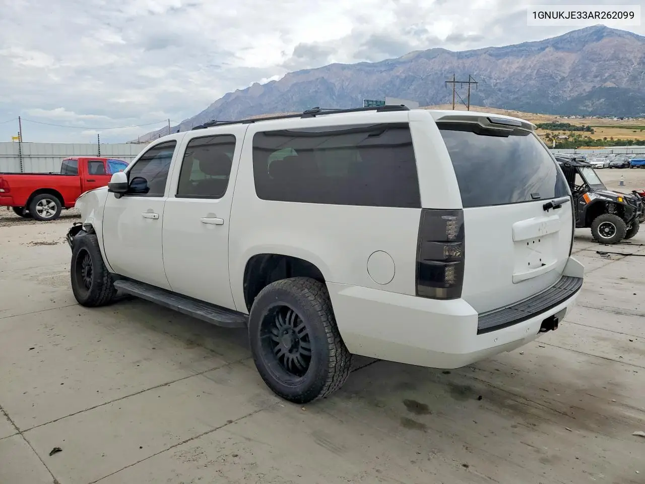 2010 Chevrolet Suburban K1500 Lt VIN: 1GNUKJE33AR262099 Lot: 61215976