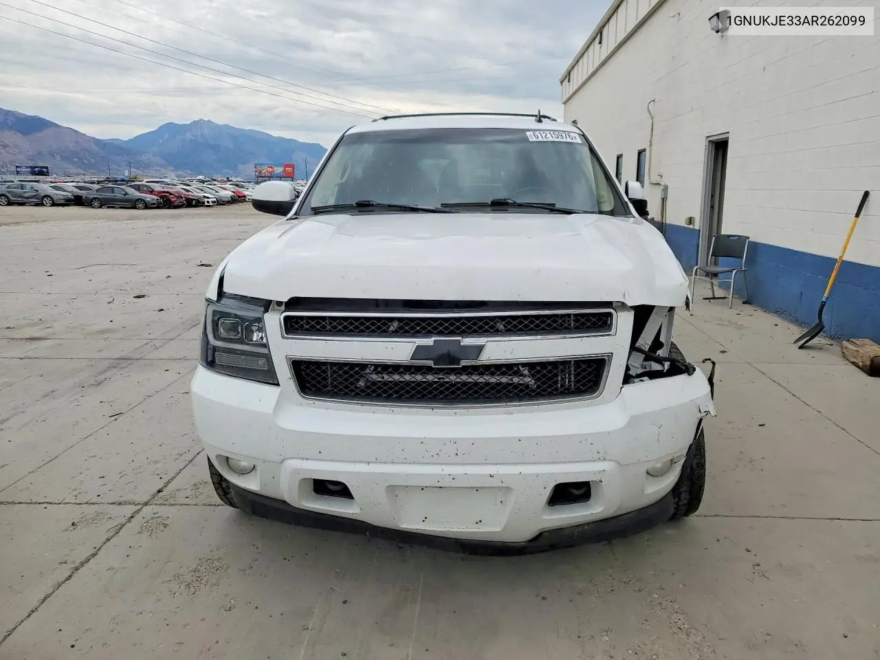 2010 Chevrolet Suburban K1500 Lt VIN: 1GNUKJE33AR262099 Lot: 61215976