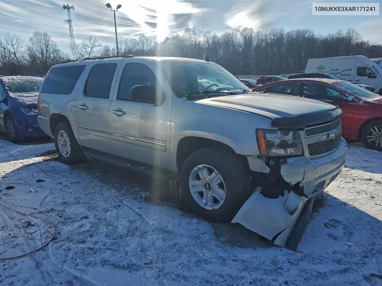 1GNUKKE3XAR171241 2010 Chev Suburban K