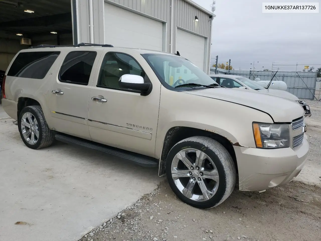 1GNUKKE37AR137726 2010 Chevrolet Suburban K1500 Ltz