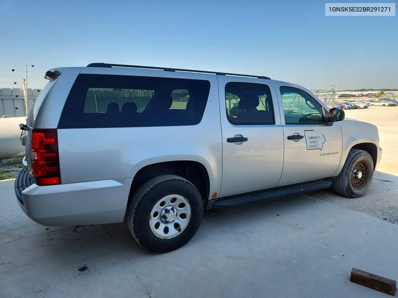 2011 Chevrolet Suburban K1500 VIN: 1GNSK5E32BR291271 Lot: 60941116