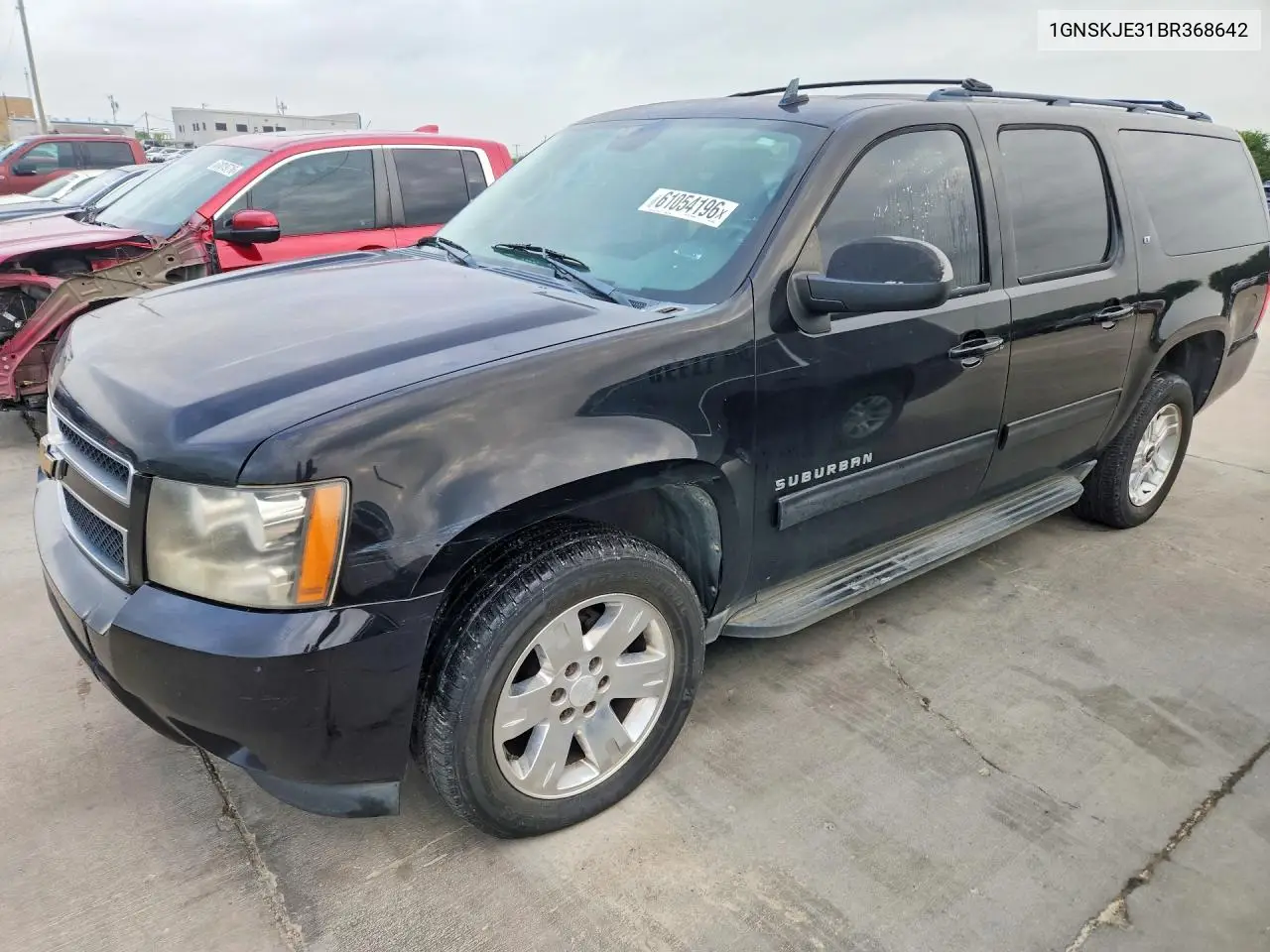 2011 Chevrolet Suburban K1500 Lt VIN: 1GNSKJE31BR368642 Lot: 61054196
