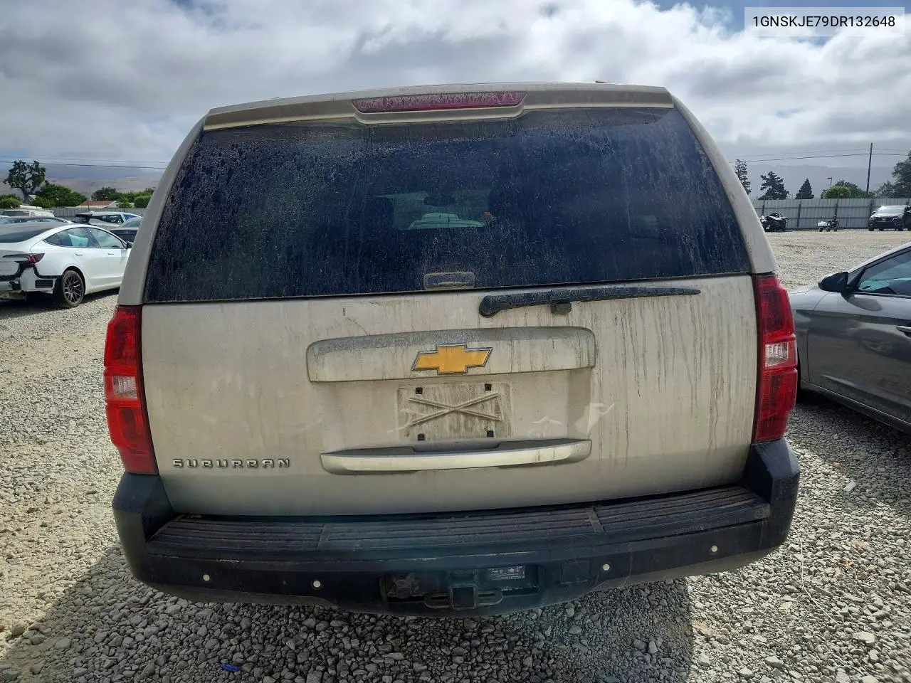 2013 Chevrolet Suburban K1500 Lt VIN: 1GNSKJE79DR132648 Lot: 58046176