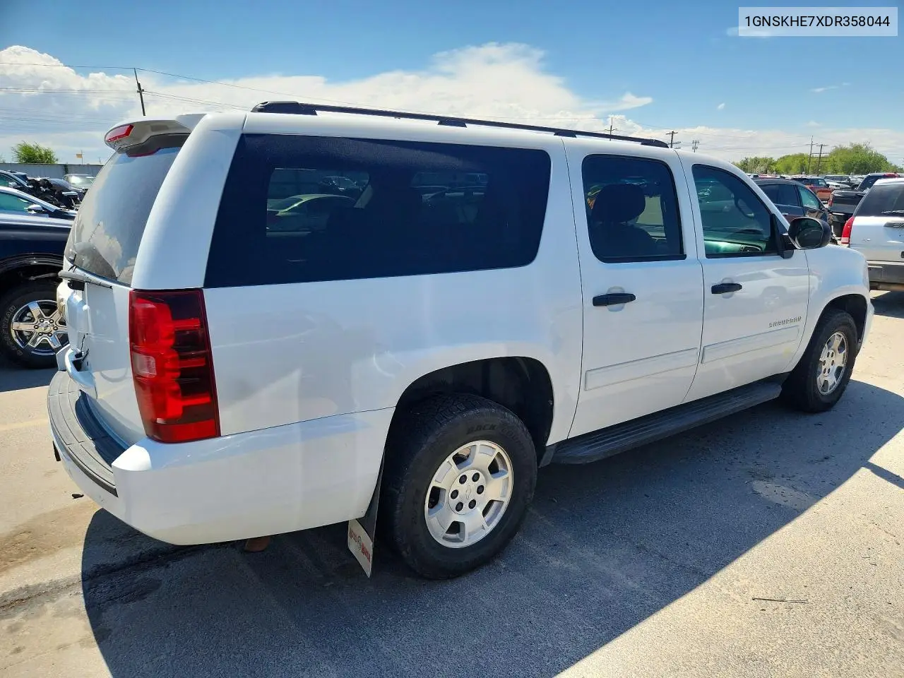 2013 Chevrolet Suburban K1500 Ls VIN: 1GNSKHE7XDR358044 Lot: 59705746