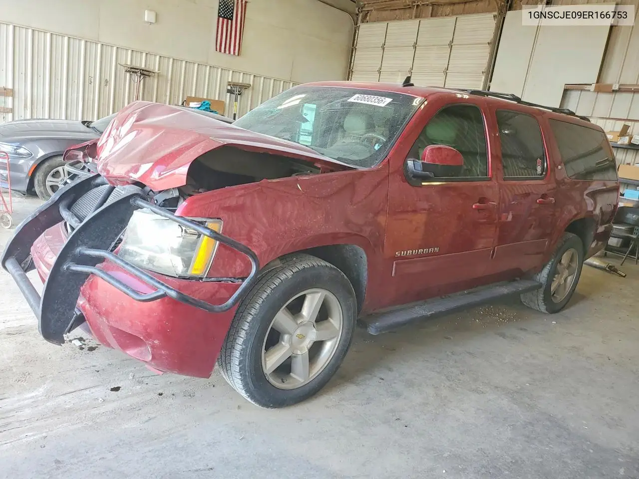 2014 Chevrolet Suburban C1500 Lt VIN: 1GNSCJE09ER166753 Lot: 60680356