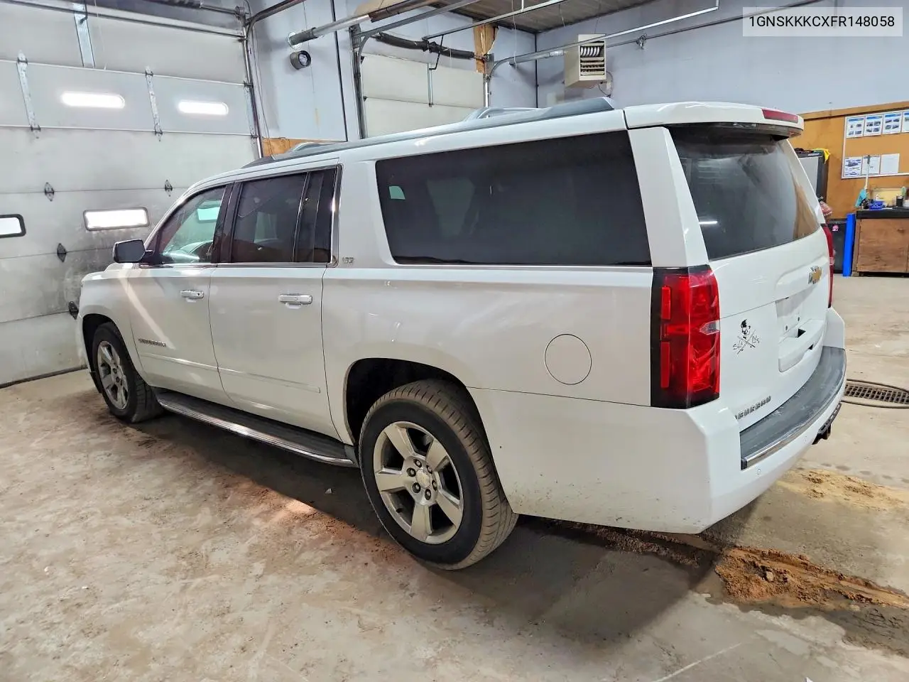 2015 Chevrolet Suburban K1500 Ltz VIN: 1GNSKKKCXFR148058 Lot: 59843046