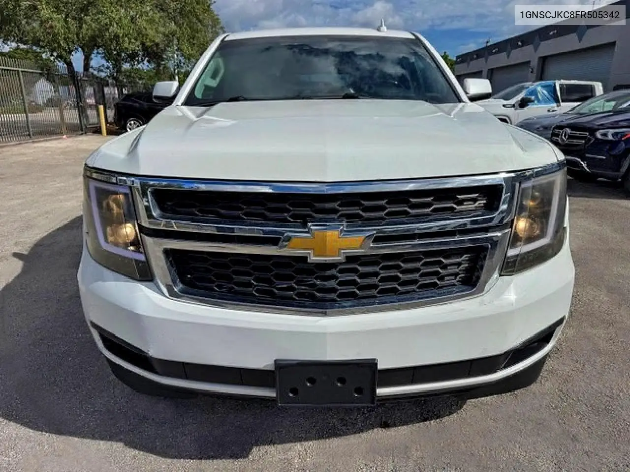 1GNSCJKC8FR505342 2015 Chevrolet Suburban C1500 Lt