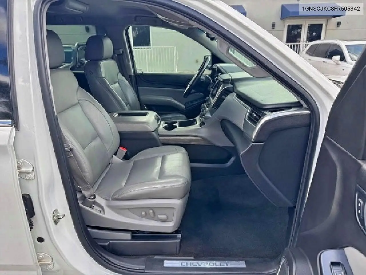 1GNSCJKC8FR505342 2015 Chevrolet Suburban C1500 Lt