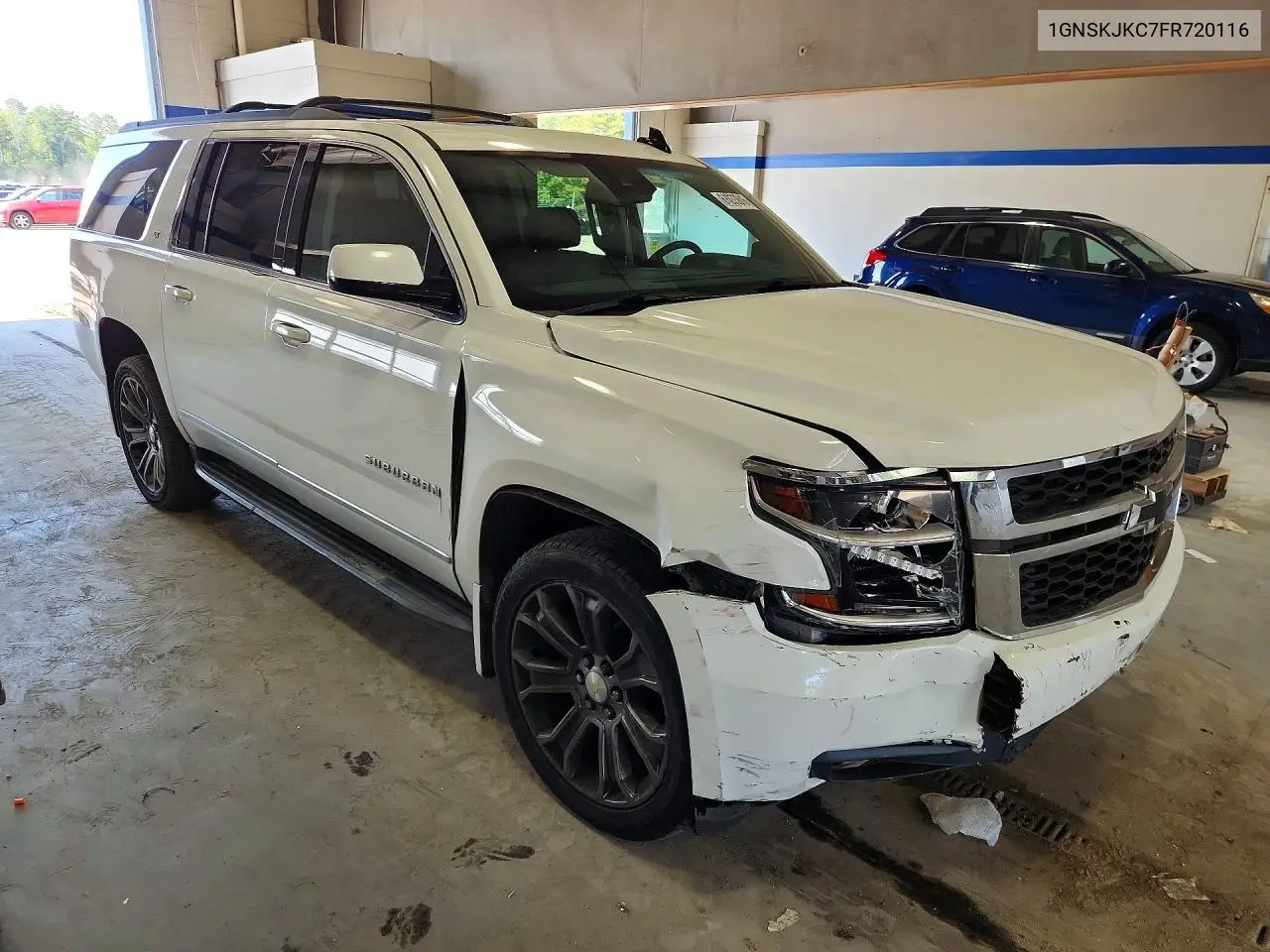 2015 Chevrolet Suburban K1500 Lt VIN: 1GNSKJKC7FR720116 Lot: 61033816