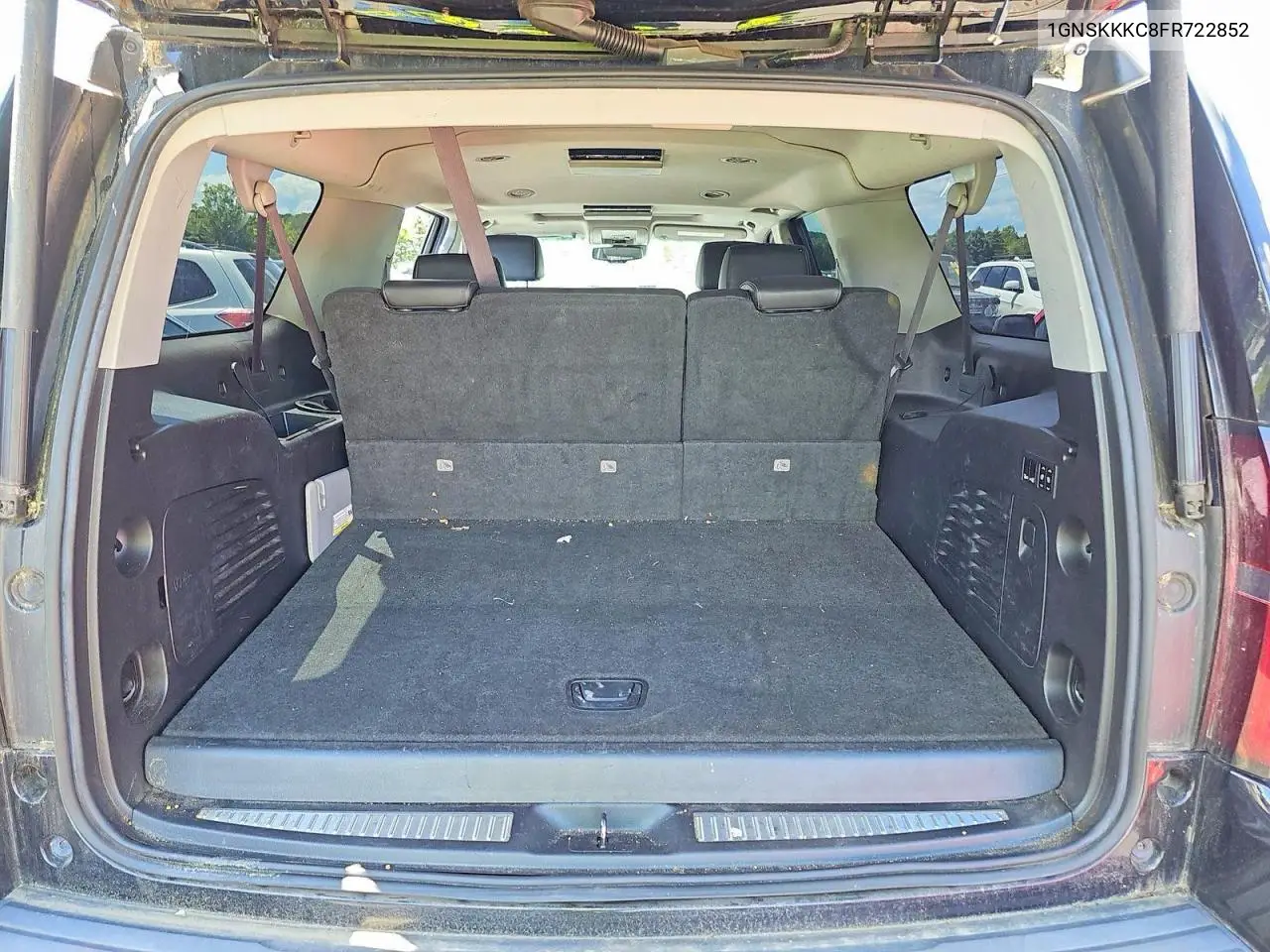 2015 Chev Suburban K VIN: 1GNSKKKC8FR722852 Lot: 61456236