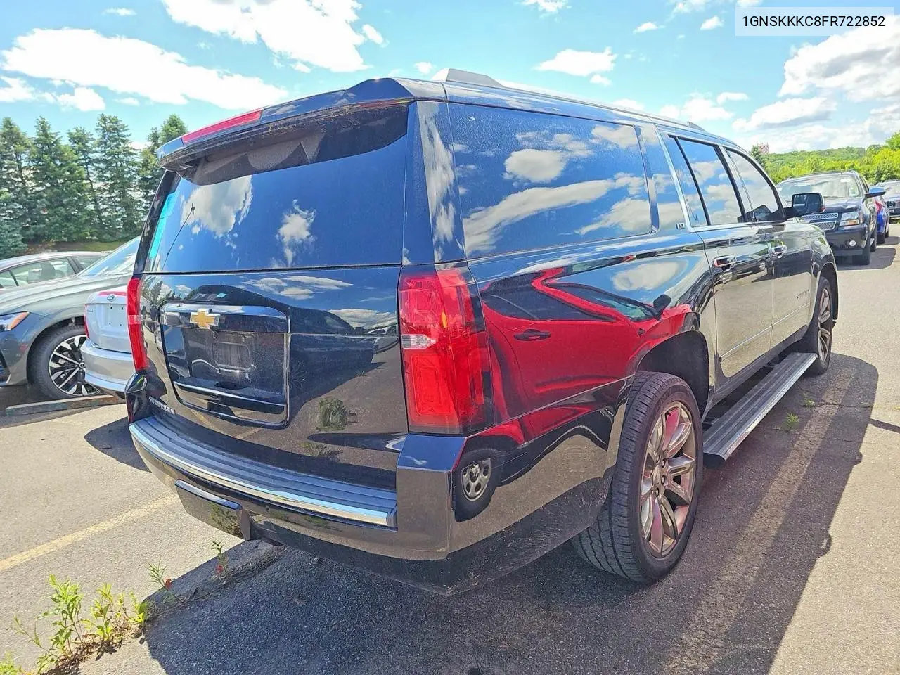 2015 Chev Suburban K VIN: 1GNSKKKC8FR722852 Lot: 61456236