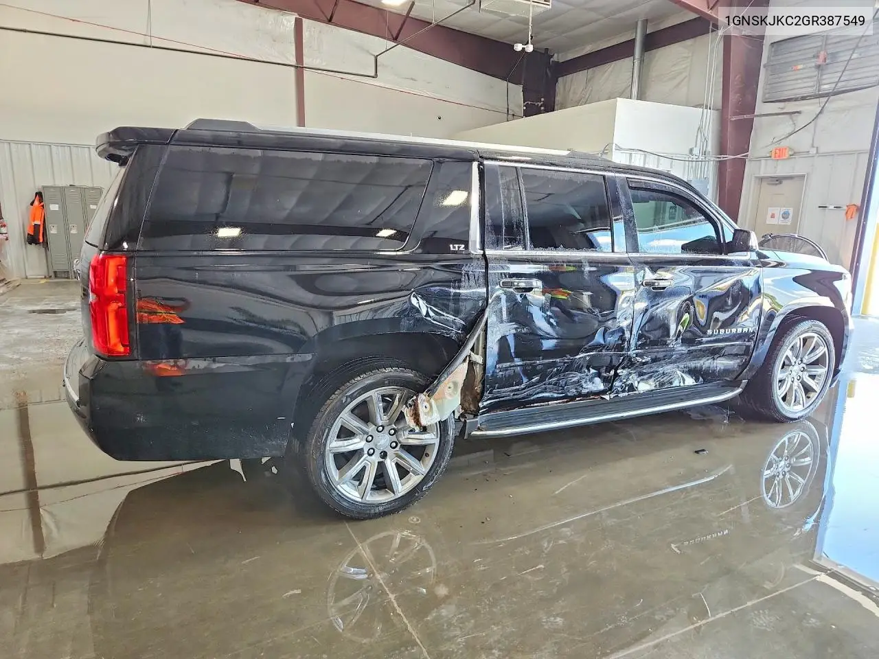 2016 Chevrolet Suburban K1500 Ltz VIN: 1GNSKJKC2GR387549 Lot: 60665076