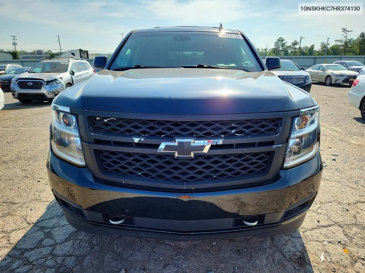 2017 Chevrolet Suburban K1500 Lt VIN: 1GNSKHKC7HR374130 Lot: 60692126
