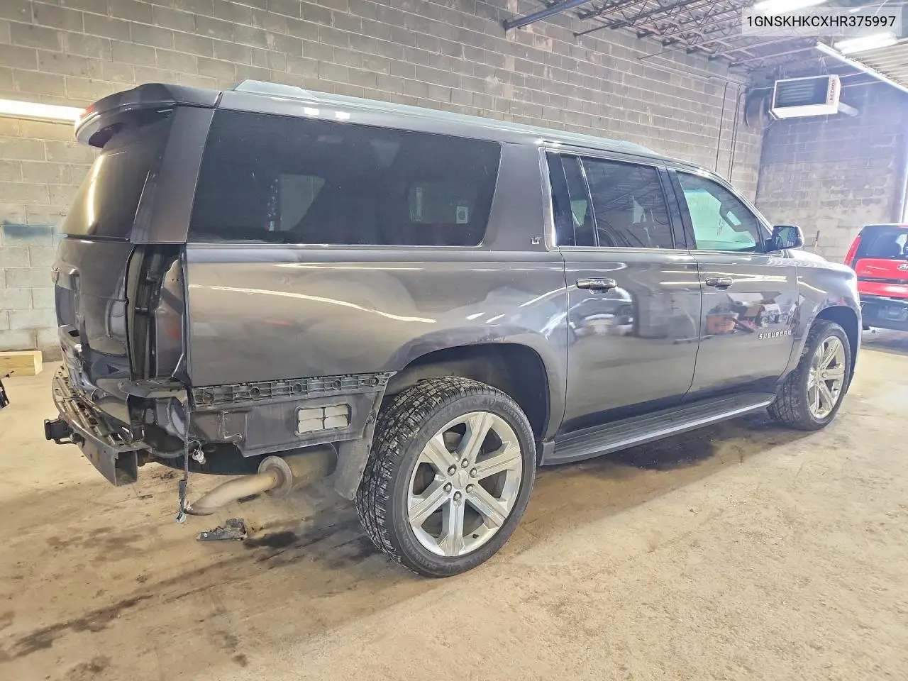 2017 Chevrolet Suburban K1500 Lt VIN: 1GNSKHKCXHR375997 Lot: 61284826