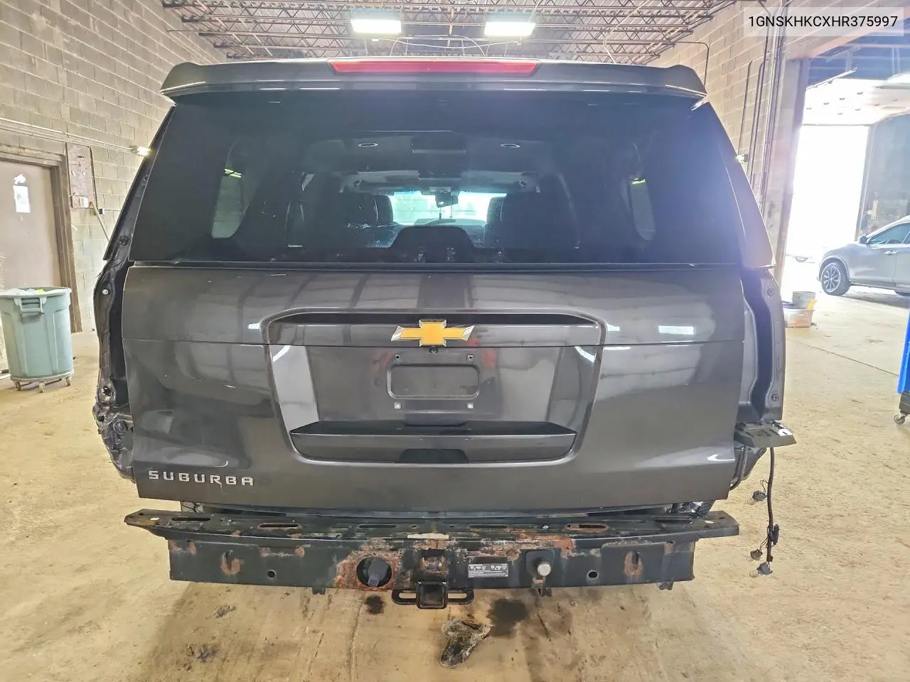 2017 Chevrolet Suburban K1500 Lt VIN: 1GNSKHKCXHR375997 Lot: 61284826
