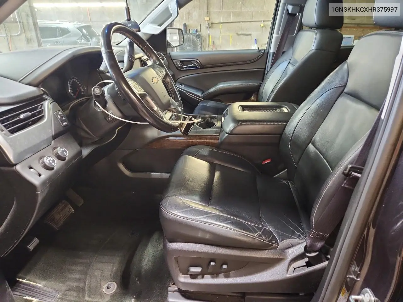 2017 Chevrolet Suburban K1500 Lt VIN: 1GNSKHKCXHR375997 Lot: 61284826