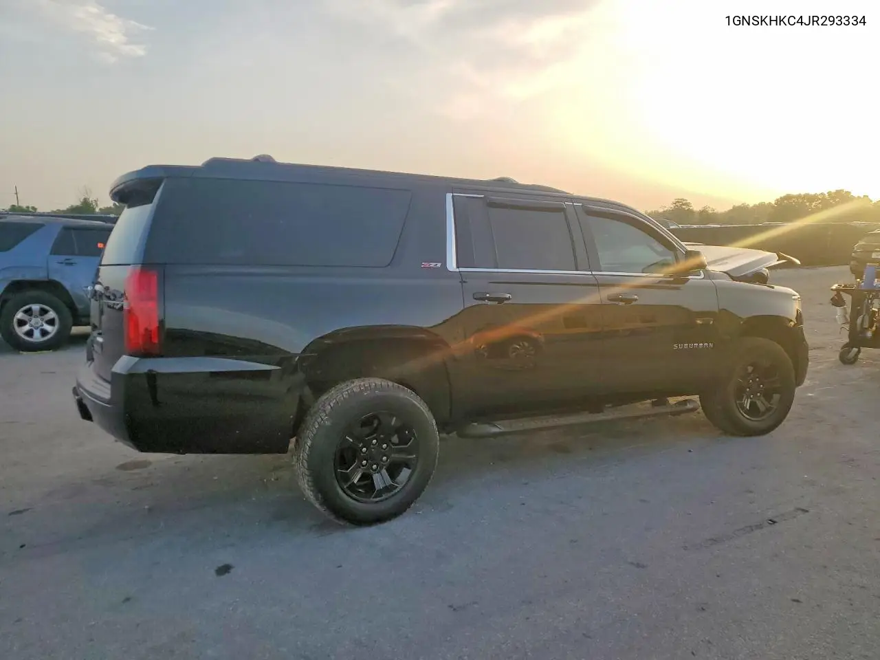2018 Chevrolet Suburban K1500 Lt VIN: 1GNSKHKC4JR293334 Lot: 60206946