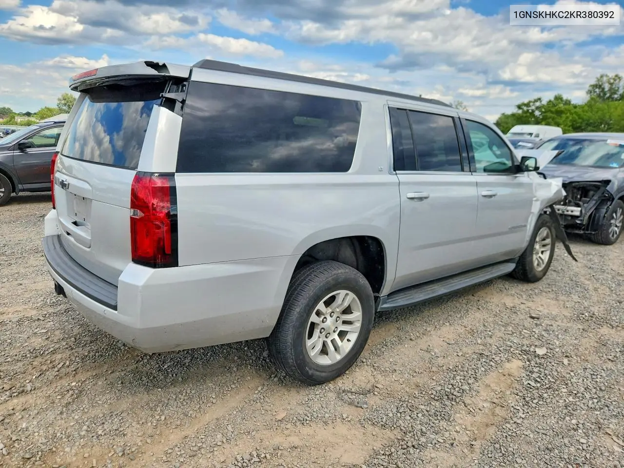 2019 Chevrolet Suburban K1500 Lt VIN: 1GNSKHKC2KR380392 Lot: 57854656