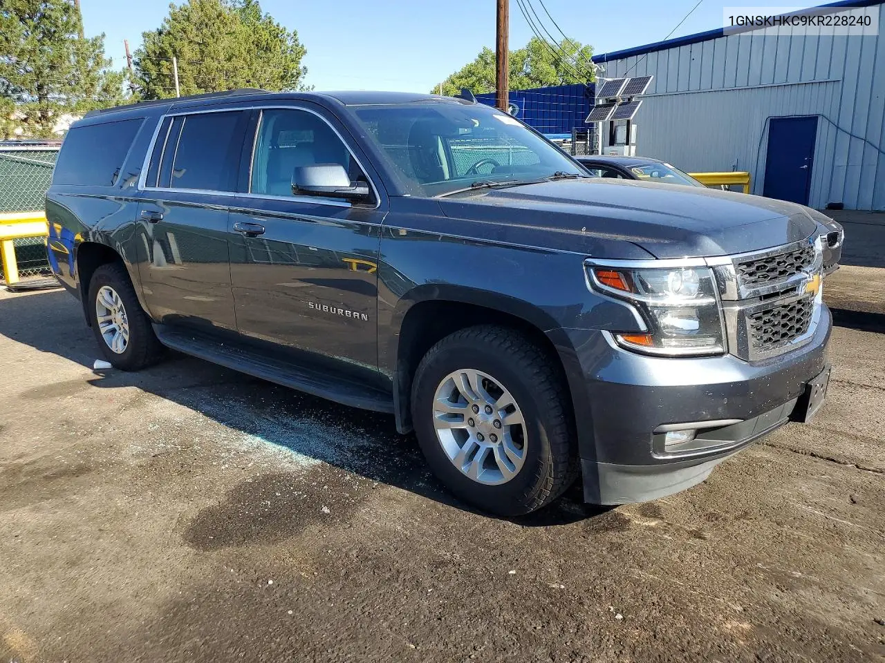 2019 Chevrolet Suburban K1500 Lt VIN: 1GNSKHKC9KR228240 Lot: 61549746