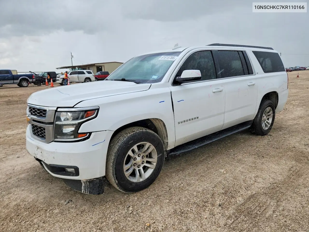 2019 Chevrolet Suburban C1500 Lt VIN: 1GNSCHKC7KR110166 Lot: 61615786