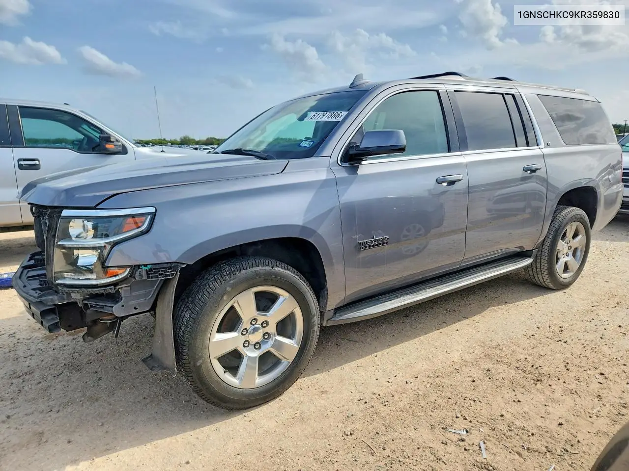 2019 Chevrolet Suburban Lt VIN: 1GNSCHKC9KR359830 Lot: 61797886