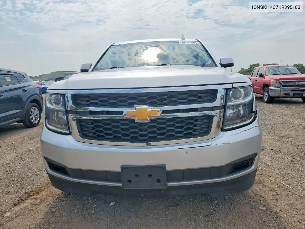 2019 Chevrolet Suburban K1500 Lt VIN: 1GNSKHKC7KR395180 Lot: 62318606