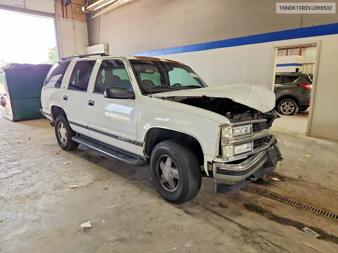 1997 Chevrolet Tahoe K1500 VIN: 1GNEK13R2VJ398532 Lot: 61555286