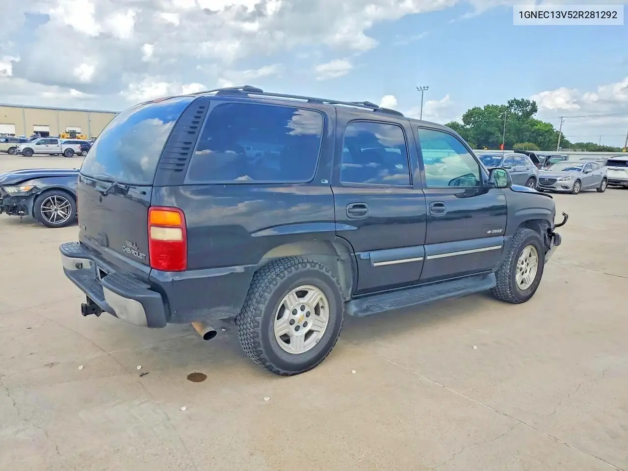 2002 Chevrolet Tahoe C1500 VIN: 1GNEC13V52R281292 Lot: 56163946